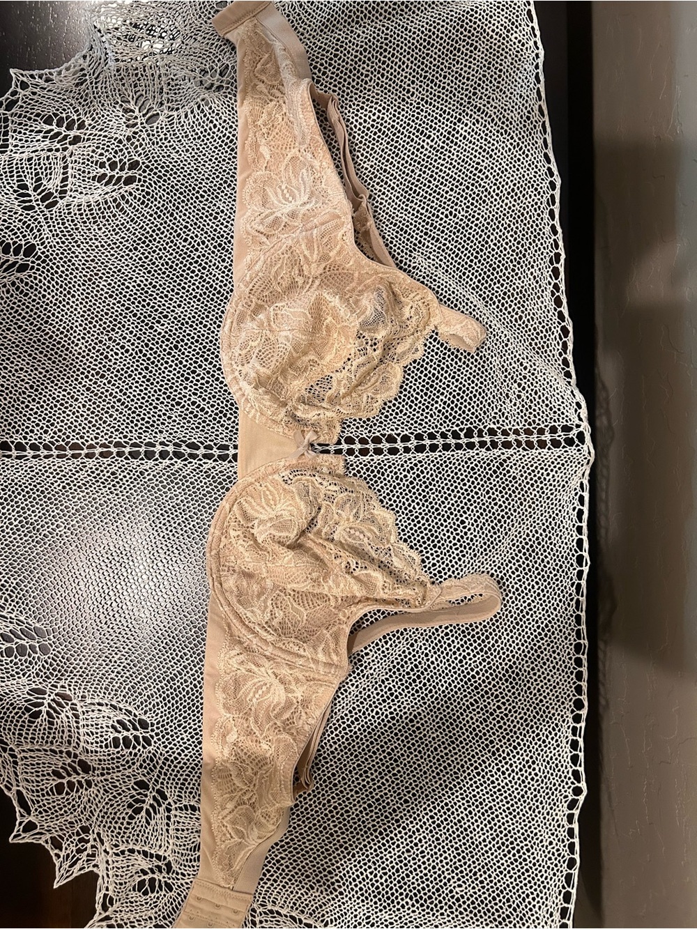 Bali Beige Lace Underwire Bra